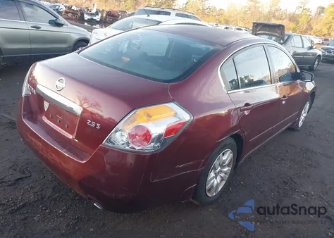 2010 Nissan Altima 2.5 S z USA, uszkodzony, nr VIN 1N4AL2AP9AN533784